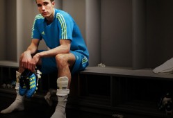 沙奎尔奥尼尔的脚有多大吗?_沙奎尔·奥尼尔鞋子