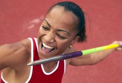 巅峰马刺是哪一年，巅峰马刺阵容都有谁