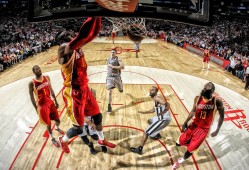 一般学校篮球框有多高，学校篮球框高度标准